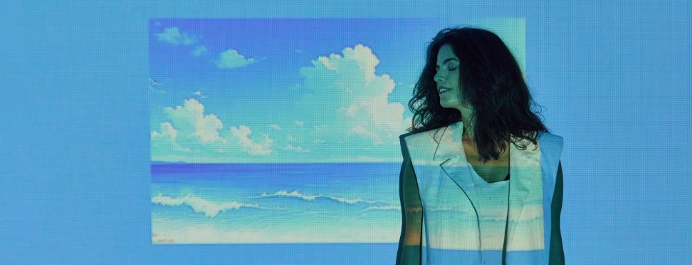 A cantora e atriz Emanuelle Araújo em entrevista e playlist para o deepbeep
